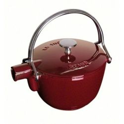 Staub -  żeliwny dzbanek czajnik do herbaty bordowy 1,1 l