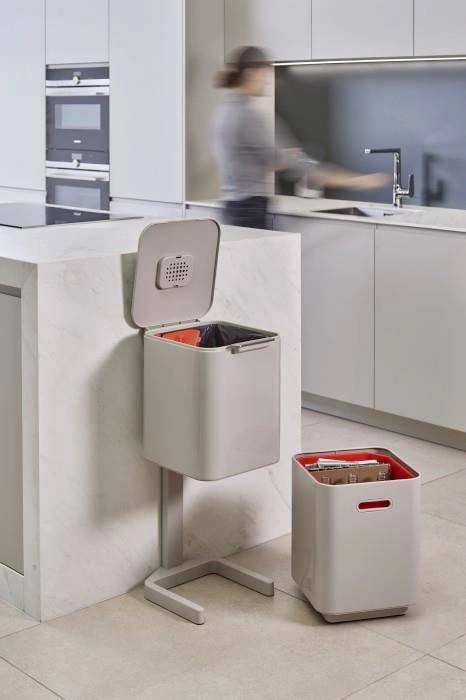 Joseph Joseph - Kosz do segregacji śmieci 40 l Totem Compact