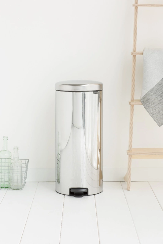 Brabantia - kosz pedałowy 30 L newIcon polerowana stal