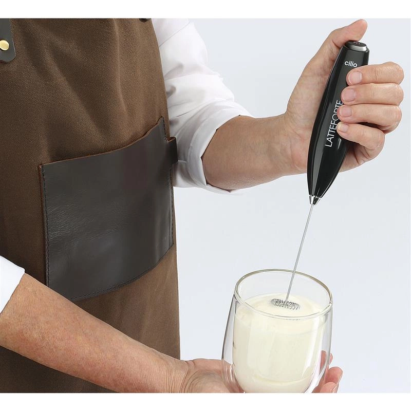 Cilio - spieniacz do mleka na stojaku, 23 cm, czerwony Latteforte