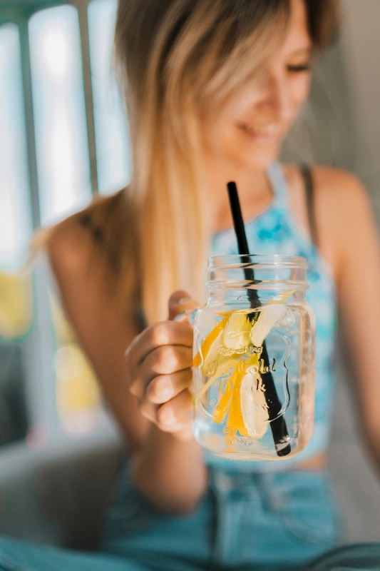 Vialli Design - Słomki szklane czarne 20cm zestaw 6 sztuk ze szczoteczką