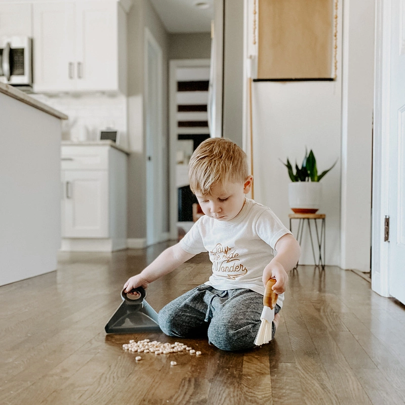 Full Circle - Zmiotka mini z szufelką Tiny Team