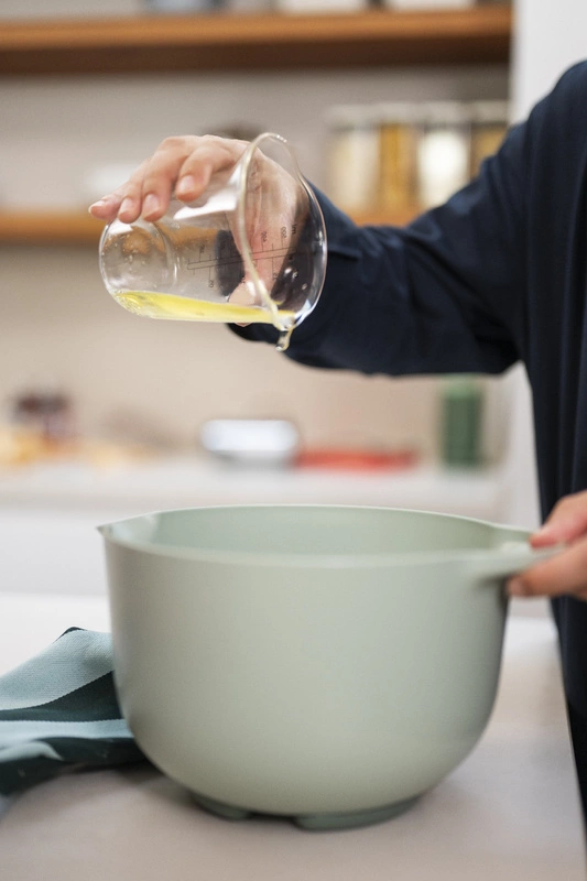 Mepal - Dzbanek z miarką i pokrywką Chef It 500 ml Chalk