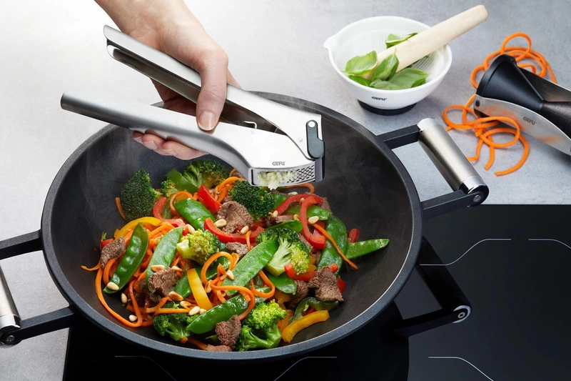 GEFU - wyciskarka do czosnku GARLICO