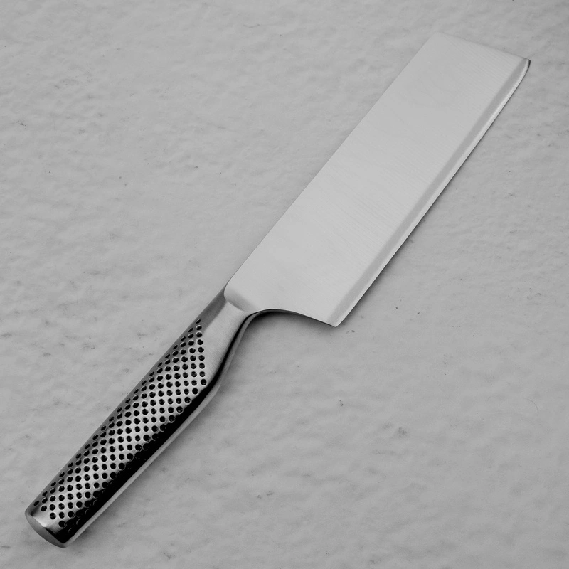 Global - Nóż Nakiri 18 cm GF-100