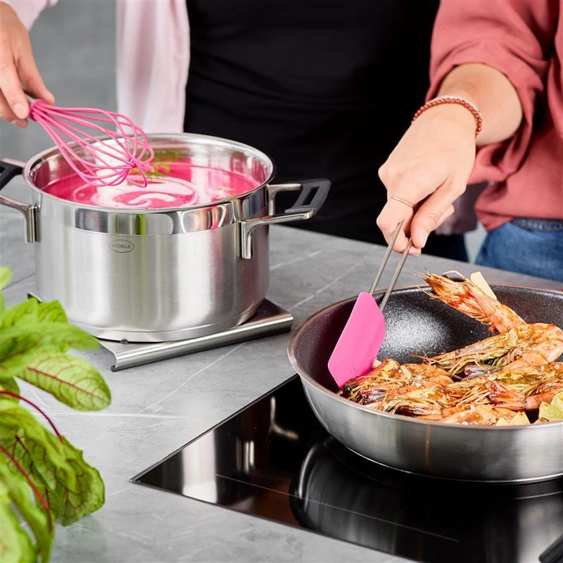 Roesle - Łopatka silikonowa do ciasta różowa szeroka