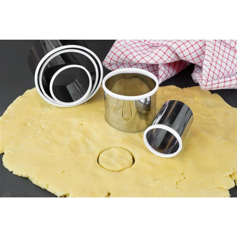 Lurch - foremki lub wykrawacze do deserów i dekoracji, okrągłe, śred. 4-9 x 5 cm