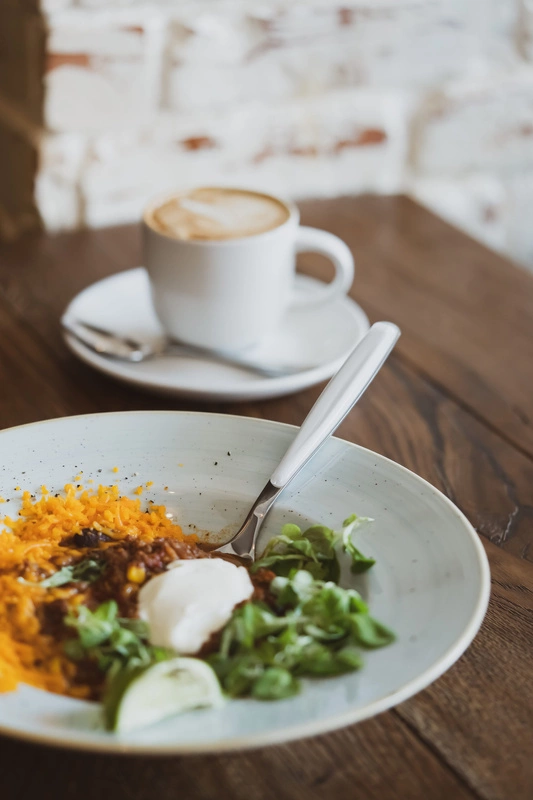 Vialli Design - Komplet sztućców 24 szt. Diva biały