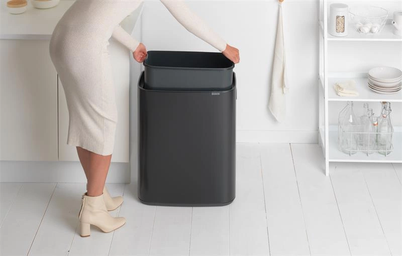 Brabantia - Kosz na śmieci Touch Bin BO 60l czarny mat