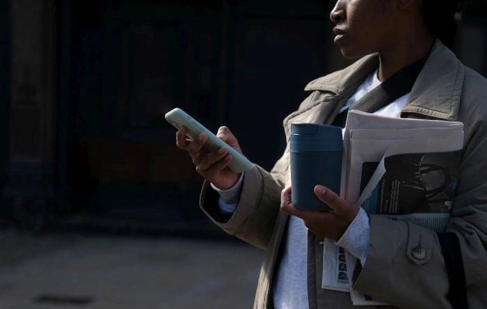 Joseph Joseph - Kubek podróżny 340 ml niebieski, Sipp™