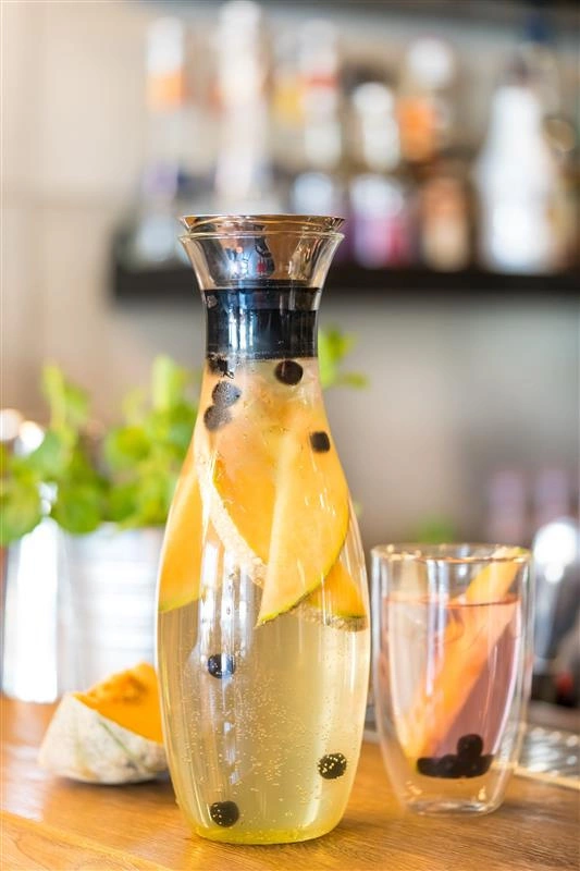 Vialli Design - Karafka Drip-Free 1300 ml Amo