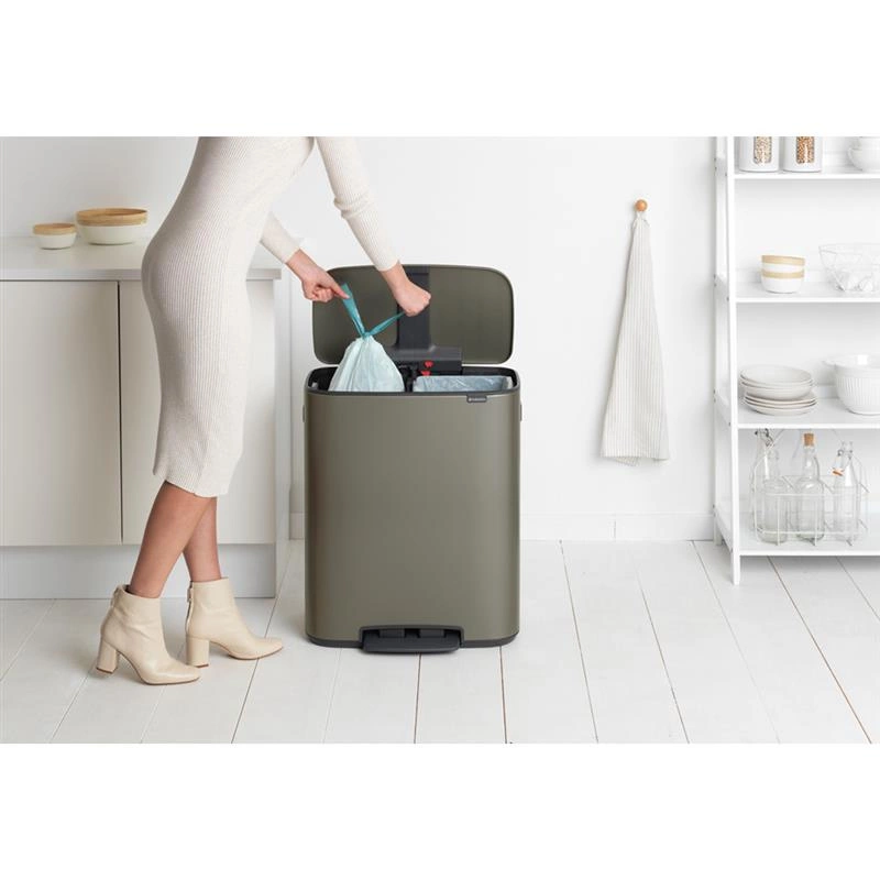 Brabantia - Kosz na śmieci pedałowy Bo 2x30L platynowy