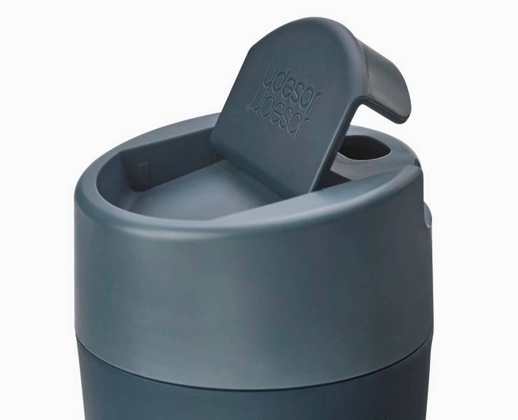 Joseph Joseph - Kubek podróżny 454 ml niebieski Sipp™