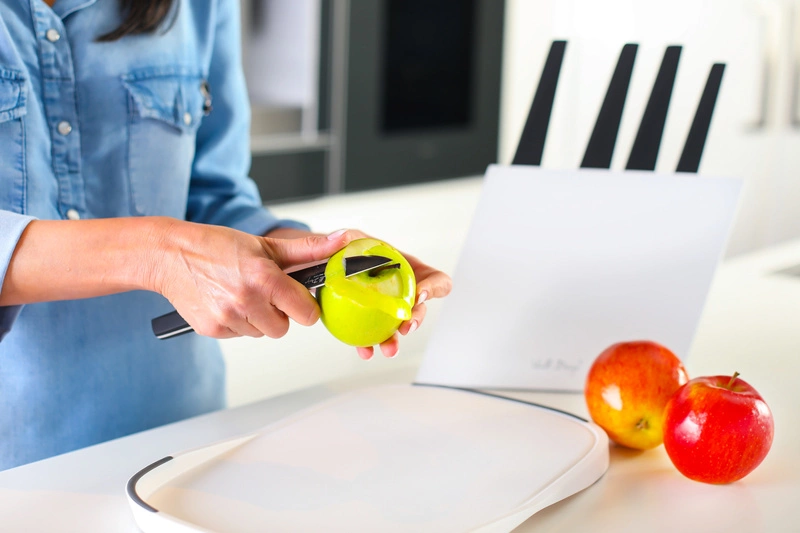 Vialli Design - Zestaw 5 noży w bloku VOLO z powłoką nieprzywierającą biały