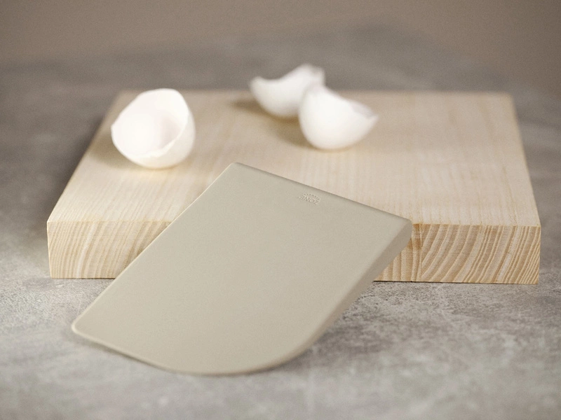 Zone Denmark - Skrobak kuchenny wielofunkcyjny Singles Soft Taupe