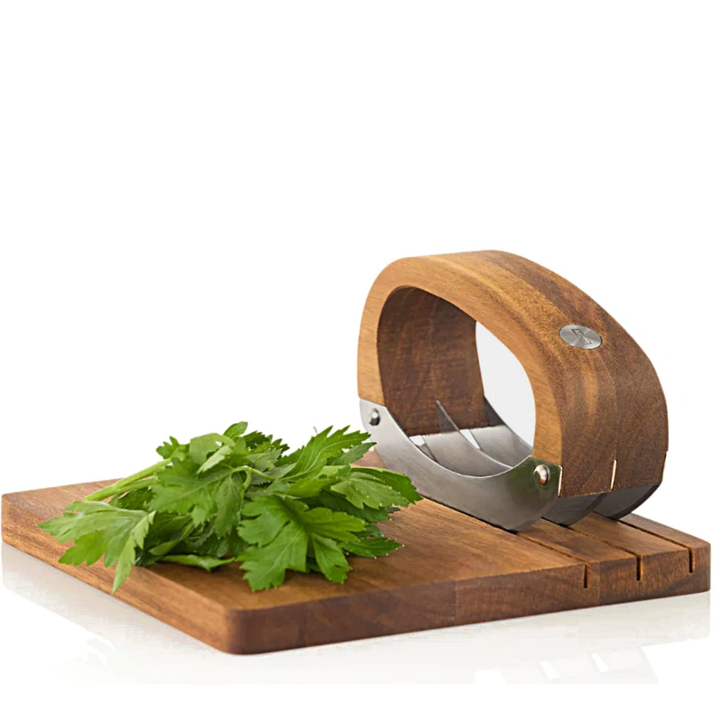 AdHoc - Nóż do krojenia z desk?
RoccaVerde, drewno akacja, s/s