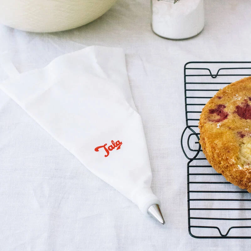 Tala - rękaw cukierniczy z 6 tylkami, szczotką, grzebieniem i adapterem 10 el