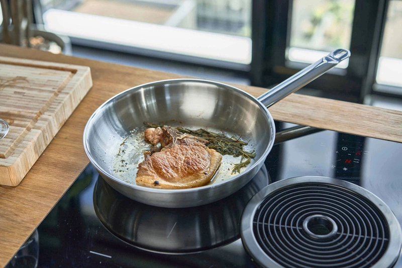 Zwilling - patelnia stalowa płytka 26 cm Pro