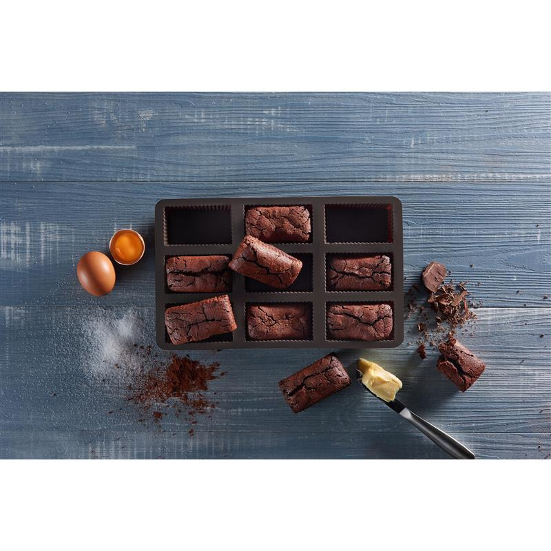 Lurch - forma na 9 brownie