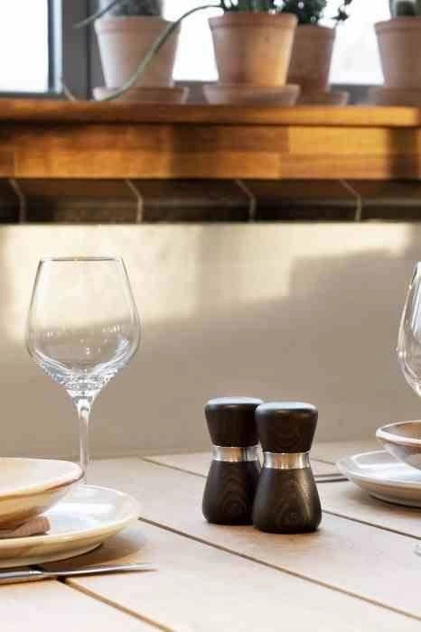 Crush Grind - Młynek drewniany 10cm, popielaty brąz, Kyoto