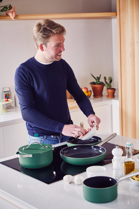 Vialli Design - Miska Livio kwadratowa pomarańczowa 14 cm