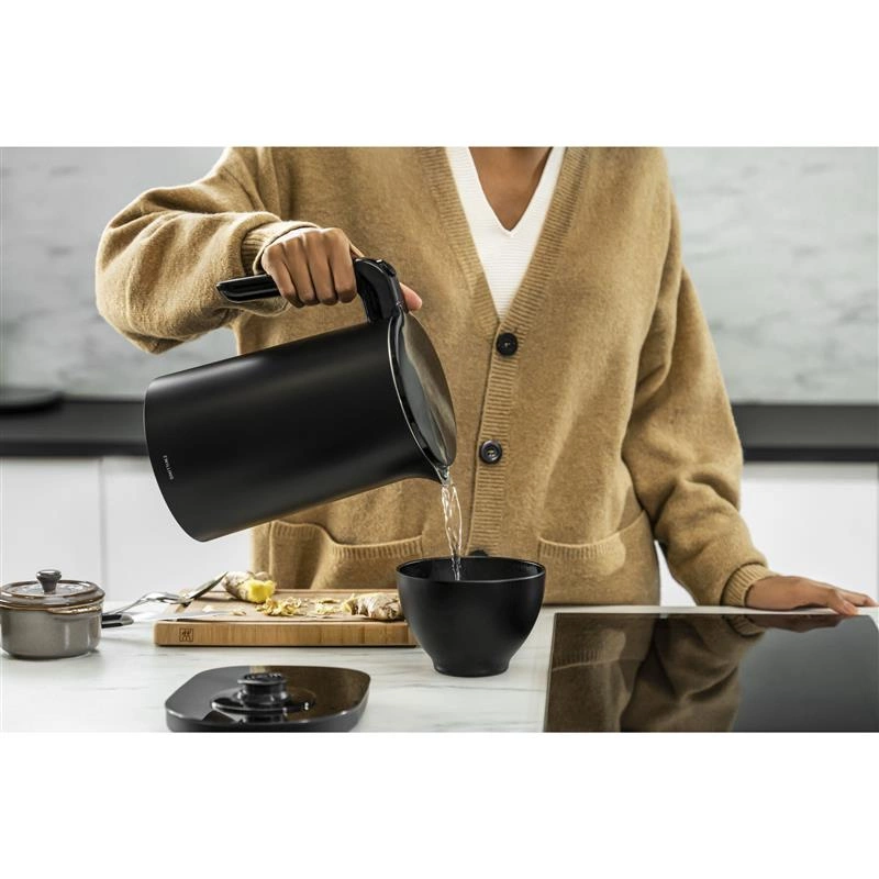 Zwilling - czajnik elektryczny Pro czarny Enfinigy